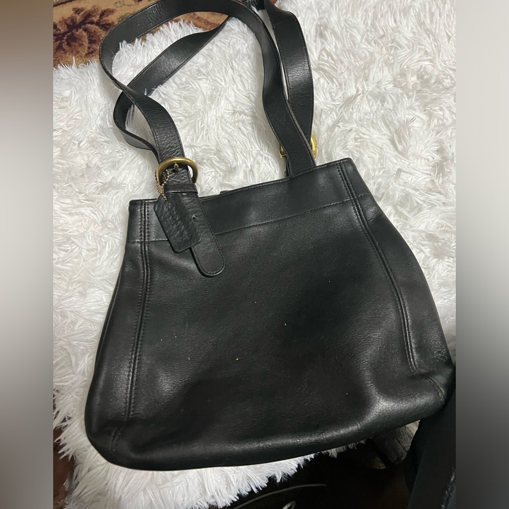 Coach Black Leather Shoulder Bag